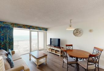 Bay Watch 0806 has Balcony rooms