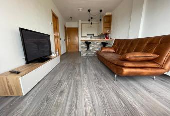 Oktheway Montrove Terrace has Balcony rooms