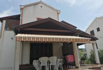 Summer house Jadranka has Balcony rooms