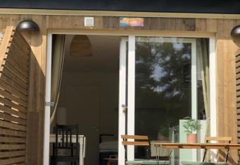 Kaggeholms strandboende has Balcony rooms