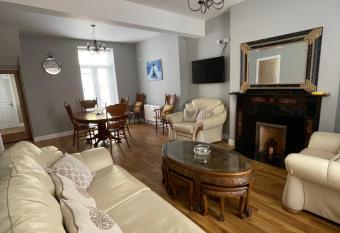 Haven House has Balcony rooms