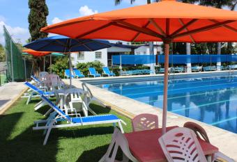 Club Campestre El Eden has Balcony rooms