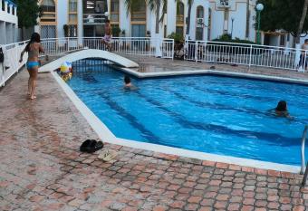 407 APARTAMENTO RODADERO con piscina has Balcony rooms