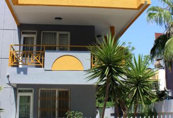 Alpat Homes allows 18 year olds to book a room