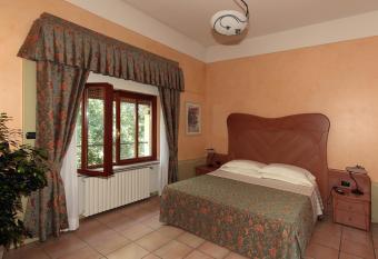 Residence Liberty allows 18 year olds to book a room