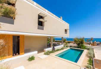 Es Mollet has Balcony rooms