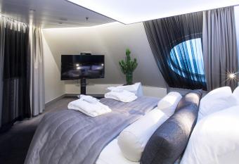 Viking Line ferry Viking Grace - Mini-cruise from Turku allows 18 year olds to book a room