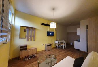 Apartmani Sarti Banja Luka has Balcony rooms