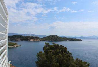 Apartment Marija Mljet 4 has Balcony rooms