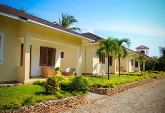 V-Szameitat Homes has Balcony rooms