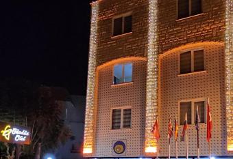 ANTALYA Konyaalt   G  nd  z Otel has Balcony rooms