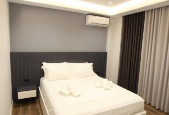 Vila Neli has Balcony rooms