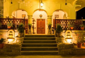 BEDLA HOUSE- boutique heritage homestay in city centre has Balcony rooms