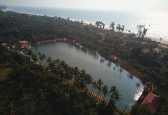 Veda5 Wellness Retreat & Spa has Balcony rooms