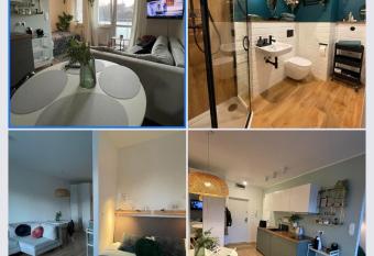 cosy condo 5 min do pla  y z balkonem Gdynia has Balcony rooms