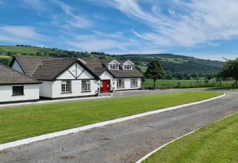 Cable Island Bed and Breakfast has Balcony rooms