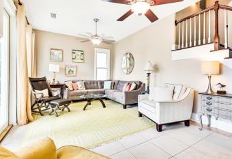 Relax Awhile House has Balcony rooms