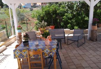 Villa Aurora has Balcony rooms