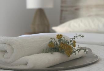 Chrisantakis appartments has Balcony rooms