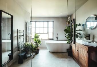 The fig allows 18 year olds to book a room