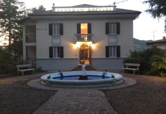 HOTEL RISTORANTE NAPPINI has Balcony rooms