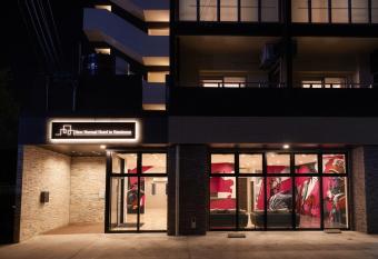 New Normal Hotel in NAMINOUE                                               has Balcony rooms