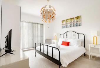 Casa Leon Malta allows 18 year olds to book a room