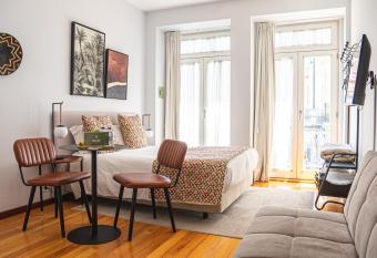 Impar Studios Deluxe has Balcony rooms