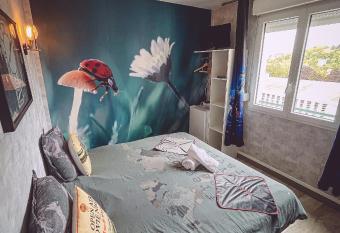 Retour vers le futur 4 personnes maxi has Balcony rooms