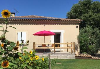 L    escapade allows 18 year olds to book a room