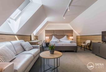 TATRA SUITES Boutique Suites Deforte Star View 301 allows 18 year olds to book a room
