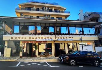 Hotel The Golden fish has Balcony rooms