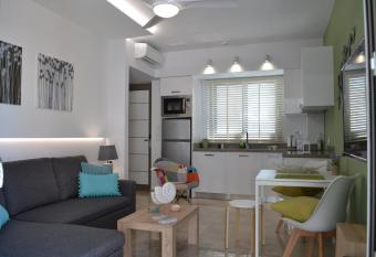 Filia Luxury Apartment has Balcony rooms