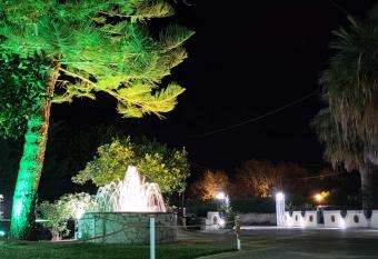 Sea waves apartments has Balcony rooms