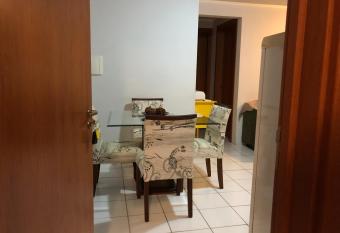 Apartamento Inteiro em Canela allows 18 year olds to book a room