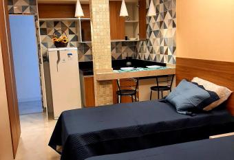 Apartamento Mania allows 18 year olds to book a room