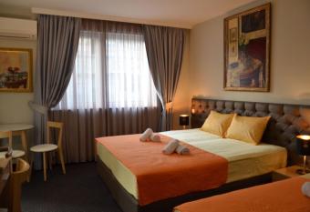 Ars Square Apartments has Balcony rooms