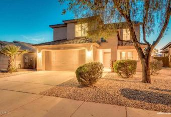 Phoenix comfort home BNB allows 18 year olds to book a room