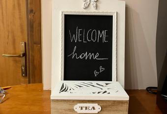 Donna Viruzza has Balcony rooms