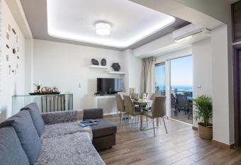 Andry s sea view has Balcony rooms