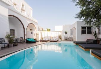 The Museum Project Oia has Balcony rooms