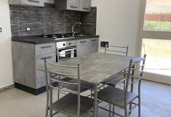 Casa Aranci@verde allows 18 year olds to book a room