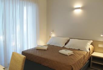 Divina Holiday - Rooms has Balcony rooms