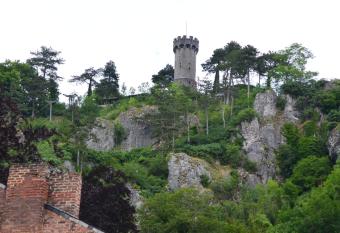 CITY RUN has Balcony rooms
