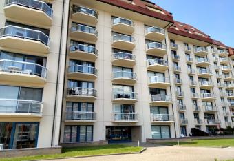 Studio Zonneborg allows 18 year olds to book a room