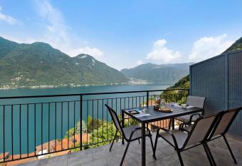 Appartamento 8 Il Tornante has Balcony rooms