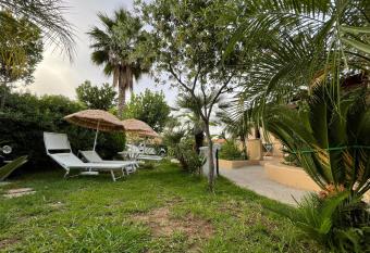 Residenza le Sirene Porto di Tropea has Balcony rooms