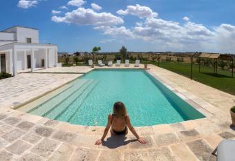 Masseria Rifisa AgriResort has Balcony rooms