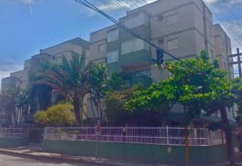 Guaruja Residencial Pernambuco has Balcony rooms