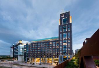 The Den,  s-Hertogenbosch, a Tribute Portfolio Hotel allows 18 year olds to book a room